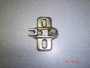 Keresztalapú szerelőtalp